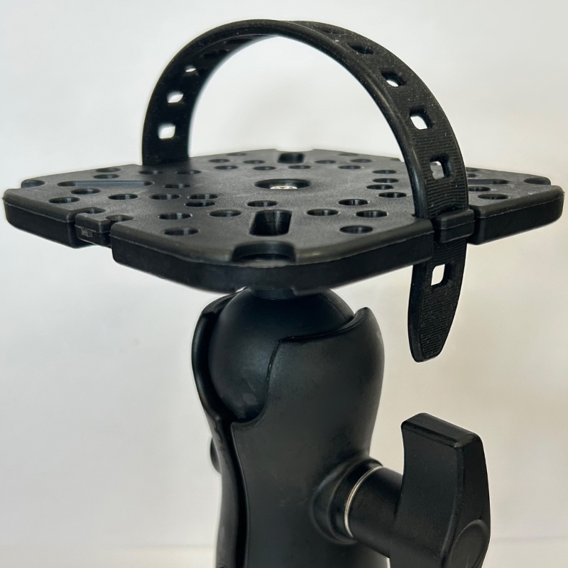 Universals Kayak Fish Finder P - огляд і ціна Fish Finder Mount